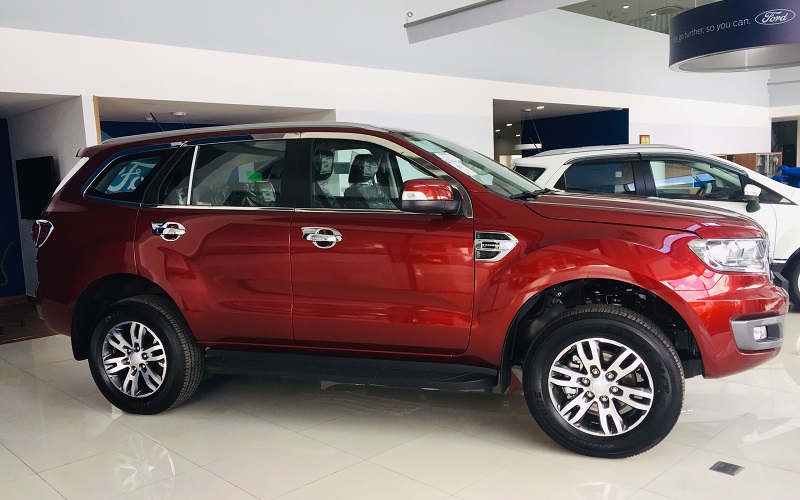 Xe Ford Everest Trend Giá tốt